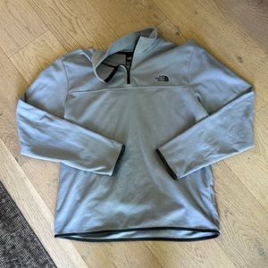 North face quarter zip fleece